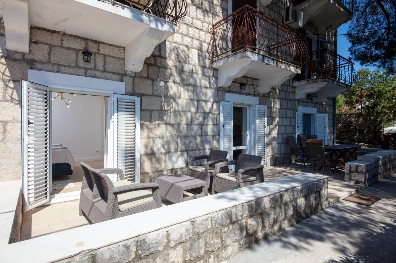 Spring Apartment Perast Eksteriør billede