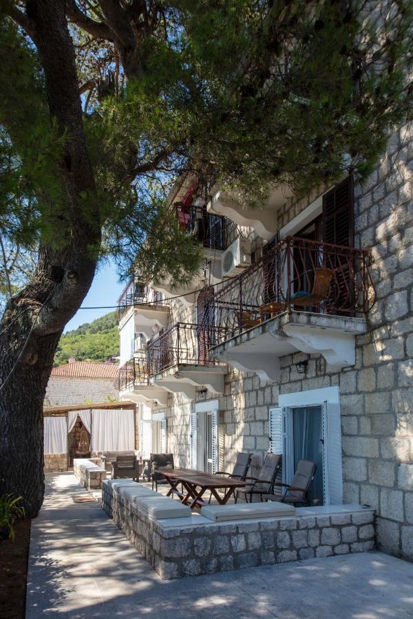 Spring Apartment Perast Eksteriør billede